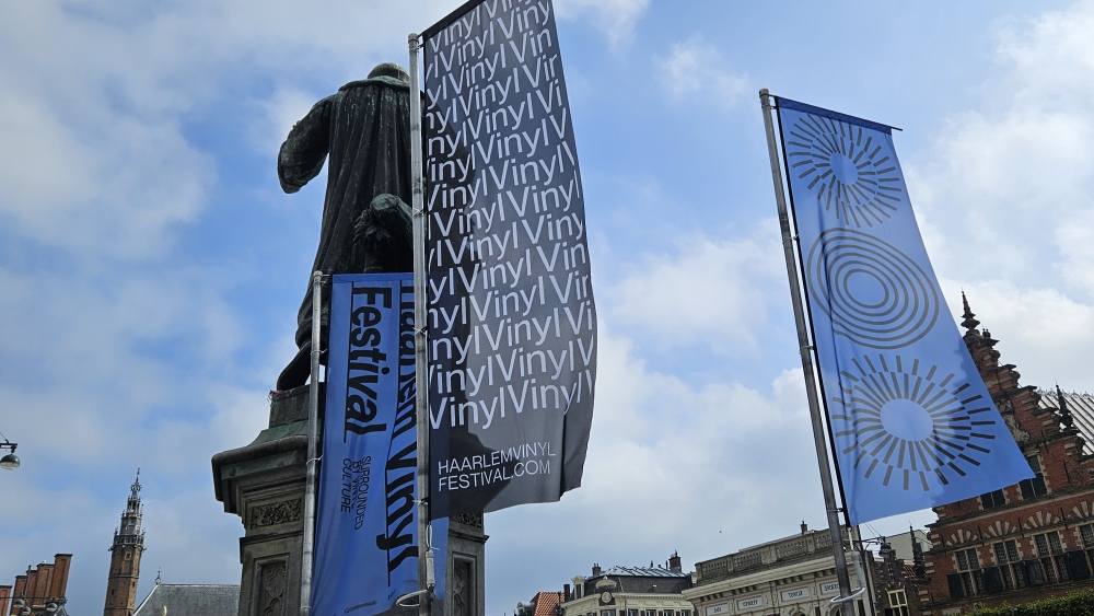 Haarlem Vinyl Festival 2025 - banieren Grote Markt